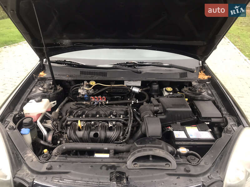 Седан Kia Magentis 2007 в Ромнах