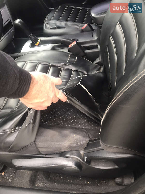 Седан Kia Magentis 2007 в Ромнах