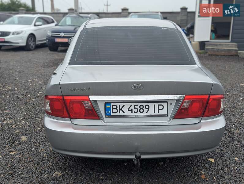 Седан Kia Magentis 2006 в Ровно