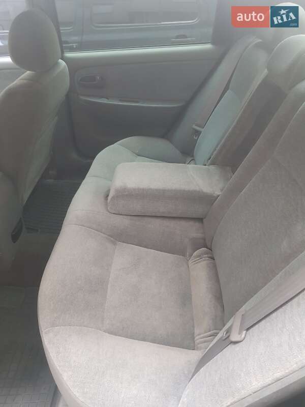 Седан Kia Magentis 2004 в Белой Церкви