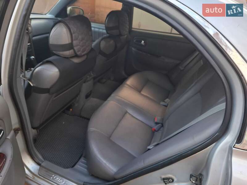 Седан Kia Magentis 2003 в Полтаві