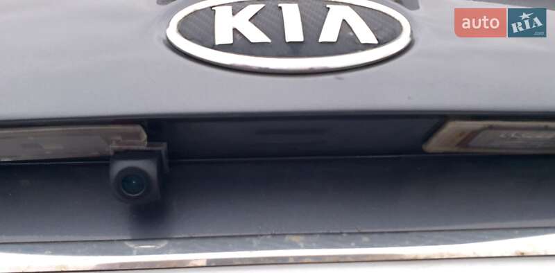 Седан Kia Magentis 2008 в Києві