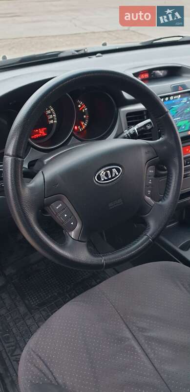 Седан Kia Magentis 2008 в Києві