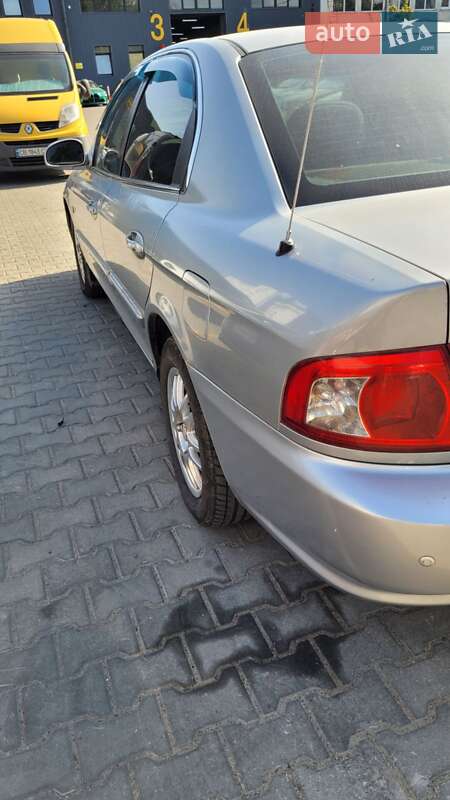 Седан Kia Magentis 2005 в Киеве