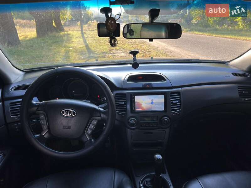Седан Kia Magentis 2008 в Чернігові