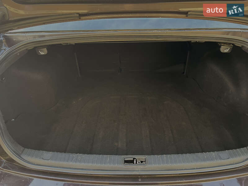 Седан Kia Magentis 2007 в Измаиле