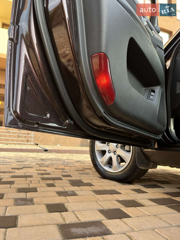 Седан Kia Magentis 2007 в Измаиле