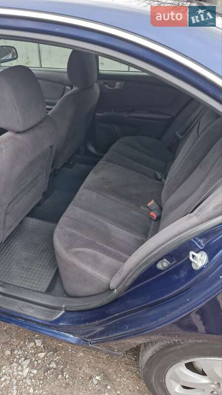 Седан Kia Magentis 2008 в Киеве