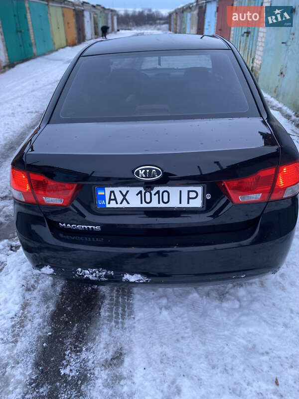 Седан Kia Magentis 2009 в Лозовой