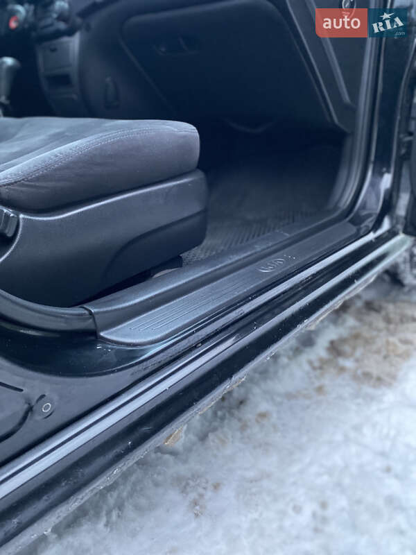 Седан Kia Magentis 2009 в Лозовой