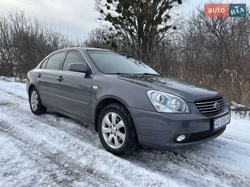 Седан Kia Magentis 2008 в Богодухове