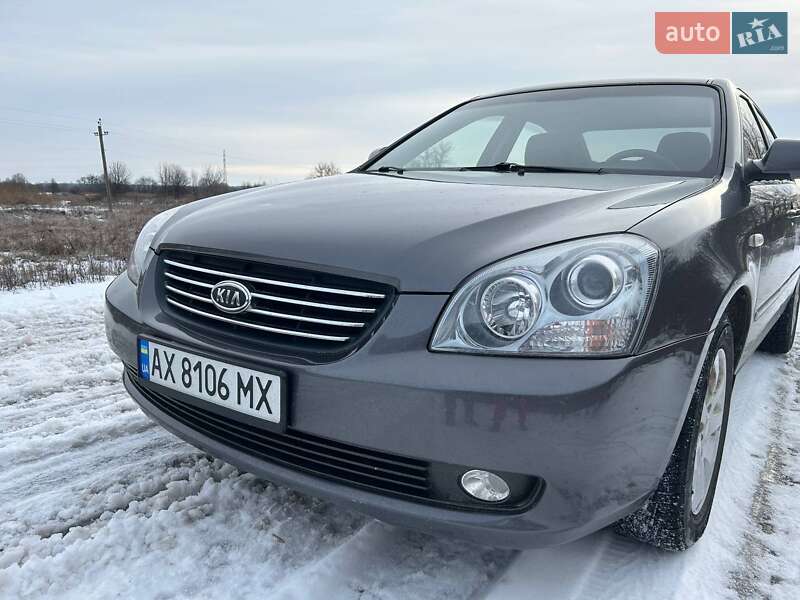 Седан Kia Magentis 2008 в Богодухове