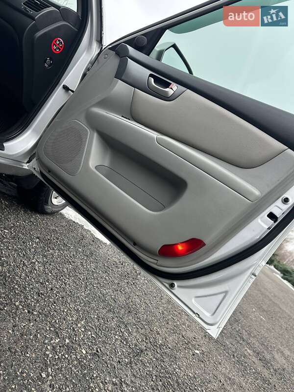 Седан Kia Magentis 2008 в Новомосковске фото 18 Седан Kia Magentis 2008 в Новомосковске