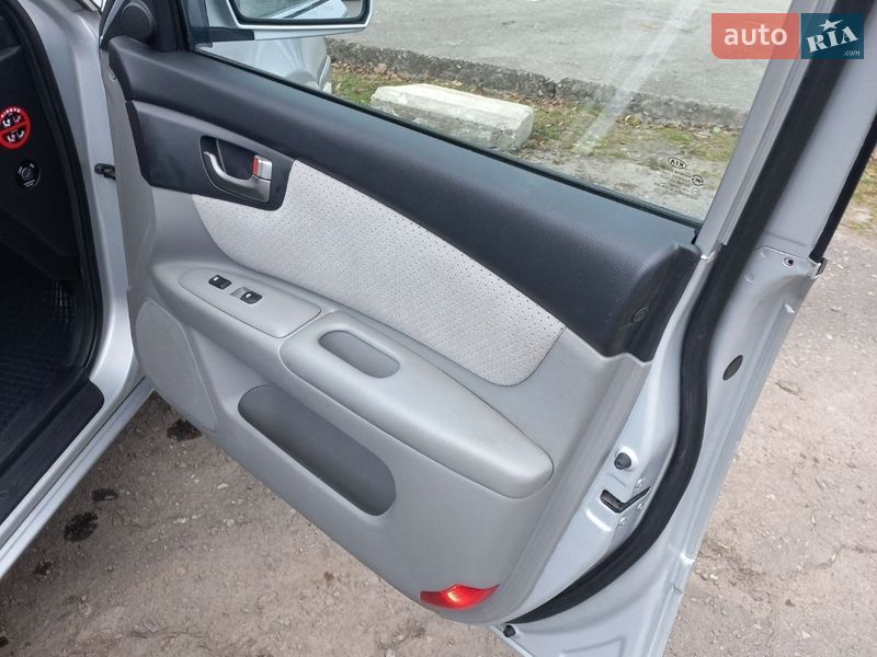 Седан Kia Magentis 2008 в Хмельницком