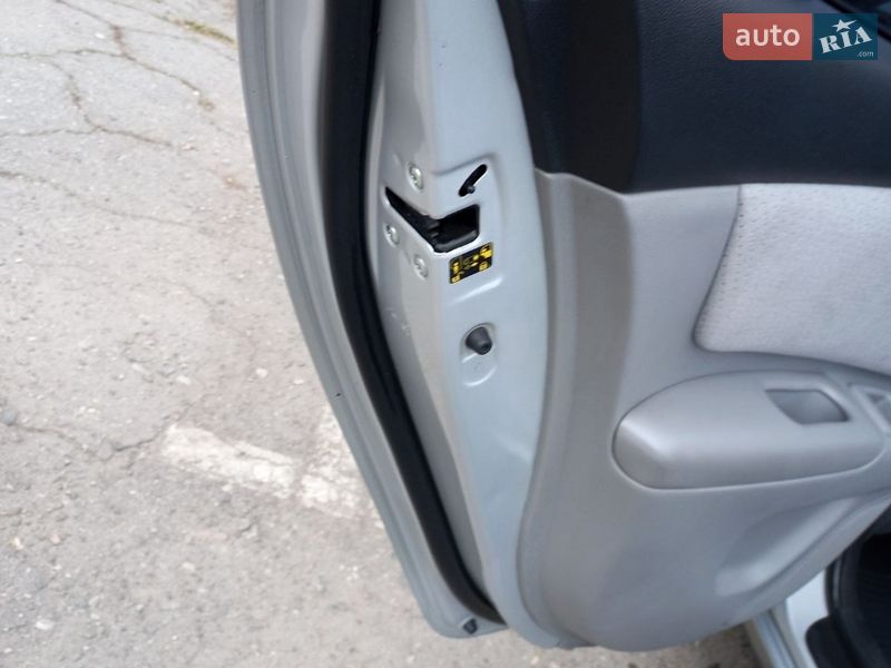 Седан Kia Magentis 2008 в Хмельницком