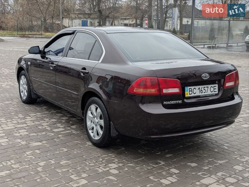 Седан Kia Magentis 2007 в Староконстантинове