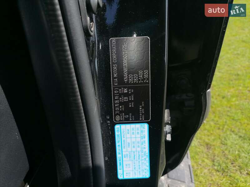 Позашляховик / Кросовер Kia Mohave 2011 в Козельщині