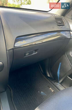 Внедорожник / Кроссовер Kia Mohave 2012 в 