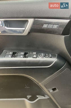 Внедорожник / Кроссовер Kia Mohave 2012 в 