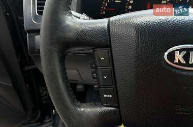 Внедорожник / Кроссовер Kia Mohave 2012 в 