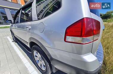 Внедорожник / Кроссовер Kia Mohave 2011 в 
