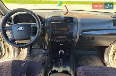 Внедорожник / Кроссовер Kia Mohave 2011 в 
