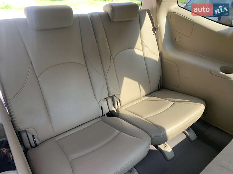 Позашляховик / Кросовер Kia Mohave 2011 в Немирові