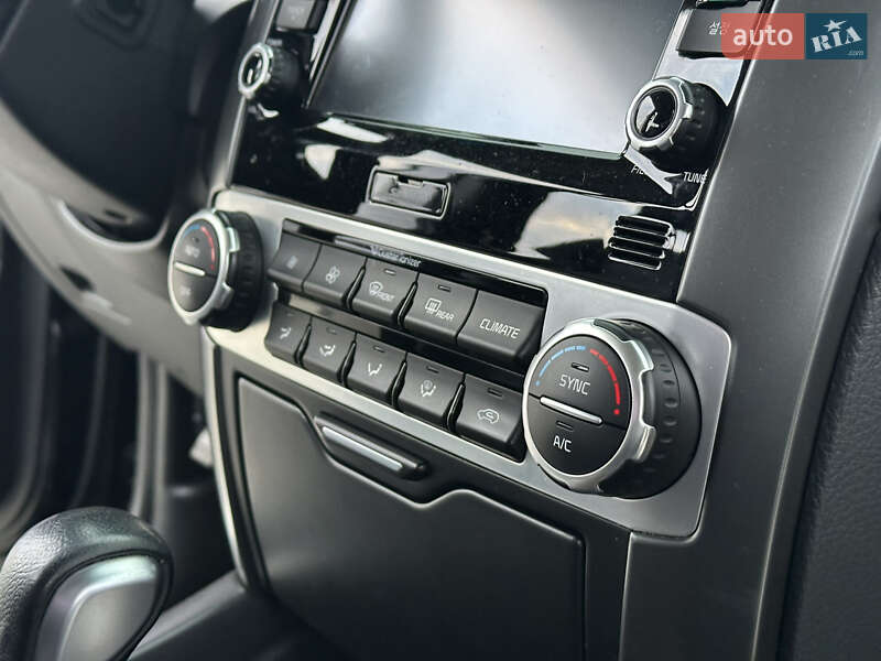 Внедорожник / Кроссовер Kia Mohave 2016 в Одессе фото 41 Внедорожник / Кроссовер Kia Mohave 2016 в Одессе