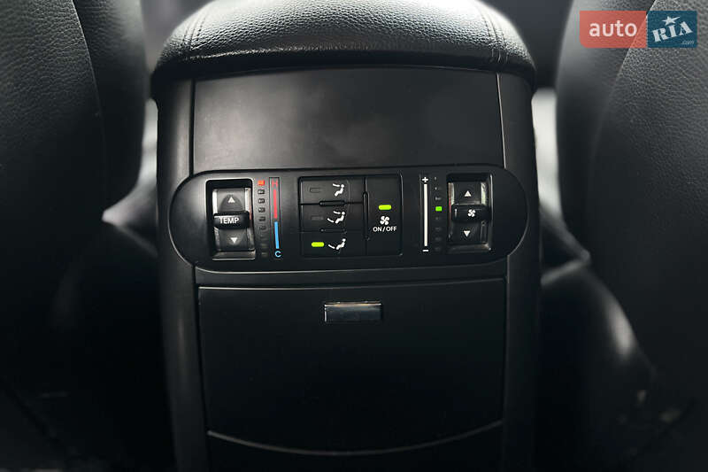 Внедорожник / Кроссовер Kia Mohave 2011 в Коломые фото 15 Внедорожник / Кроссовер Kia Mohave 2011 в Коломые