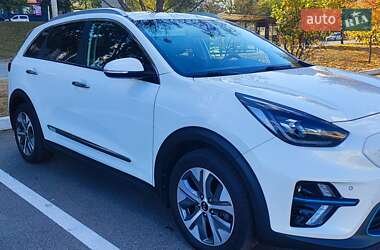 Позашляховик / Кросовер Kia Niro 2018 в Києві