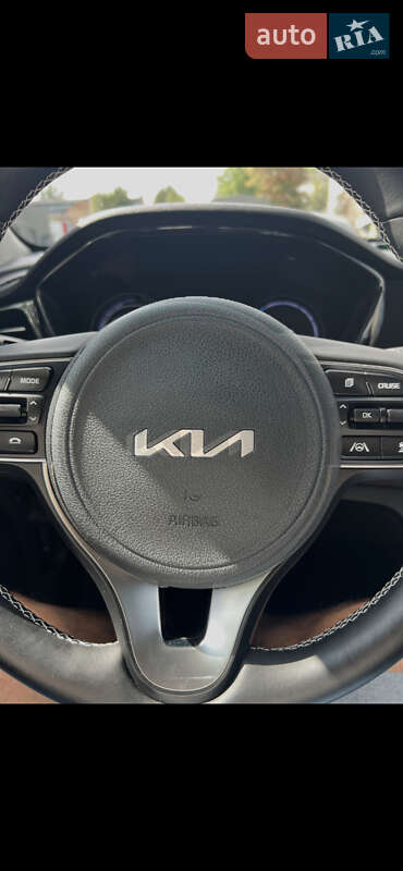 Позашляховик / Кросовер Kia Niro 2022 в Львові