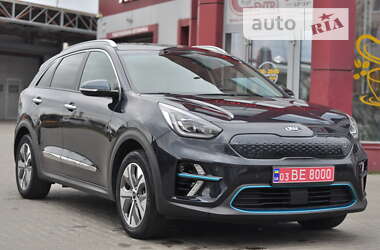 Позашляховик / Кросовер Kia Niro 2019 в 
