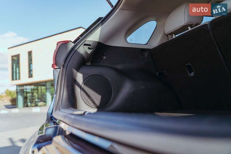 Внедорожник / Кроссовер Kia Niro 2018 в Хмельницком