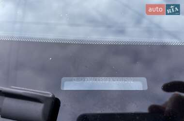 Позашляховик / Кросовер Kia Niro 2018 в Полтаві