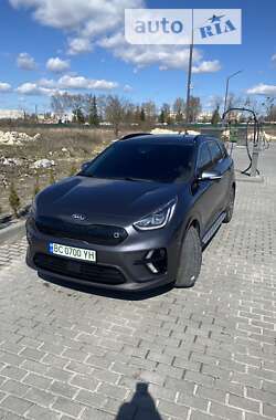 Внедорожник / Кроссовер Kia Niro 2019 в Золочеве