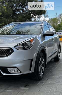 Внедорожник / Кроссовер Kia Niro 2018 в Днепре