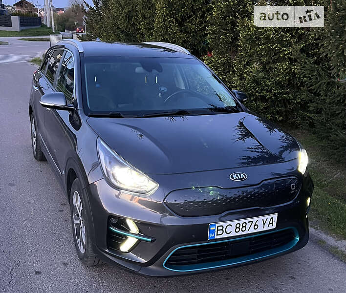 Внедорожник / Кроссовер Kia Niro 2018 в Львове