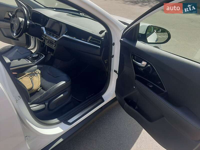 Позашляховик / Кросовер Kia Niro 2020 в Вінниці фото 23 Позашляховик / Кросовер Kia Niro 2020 в Вінниці