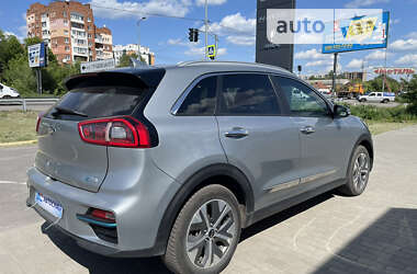 Внедорожник / Кроссовер Kia Niro 2019 в Полтаве