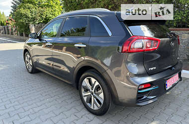 Внедорожник / Кроссовер Kia Niro 2019 в Хмельницком