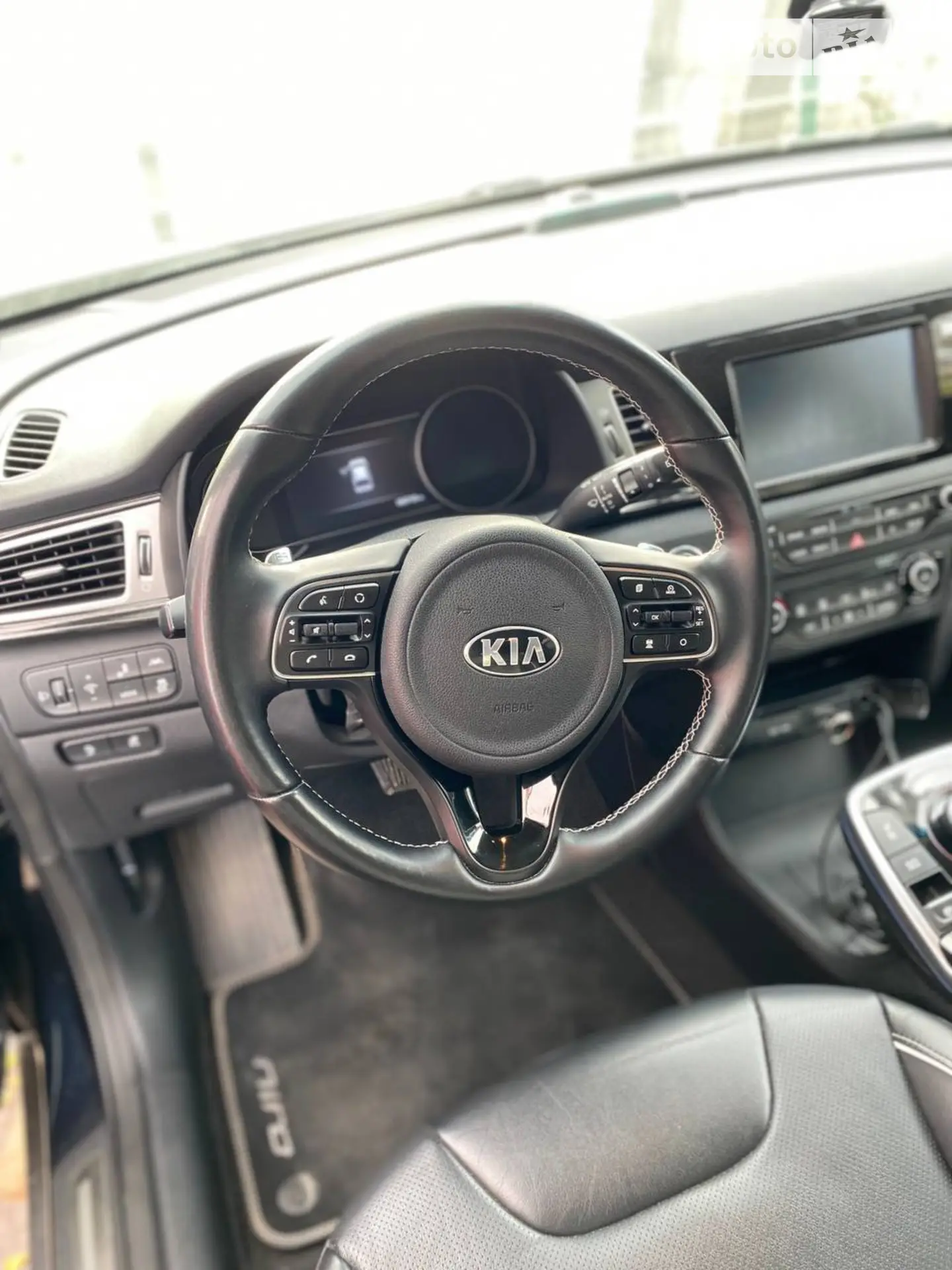 2019 Kia Niro - мініатюра 28