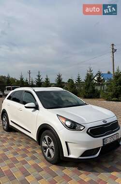 Позашляховик / Кросовер Kia Niro 2018 в Полтаві