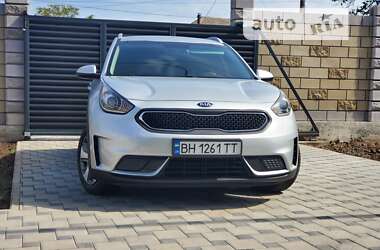 Внедорожник / Кроссовер Kia Niro 2017 в Одессе