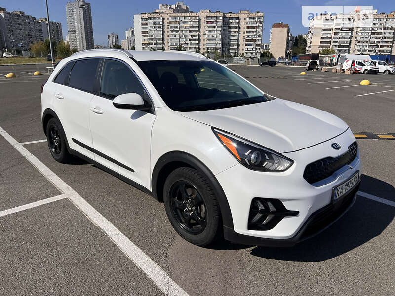 Внедорожник / Кроссовер Kia Niro 2019 в Киеве фото 5 Внедорожник / Кроссовер Kia Niro 2019 в Киеве