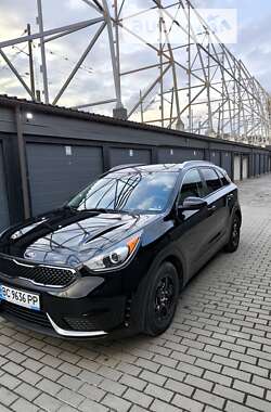 Позашляховик / Кросовер Kia Niro 2018 в Львові