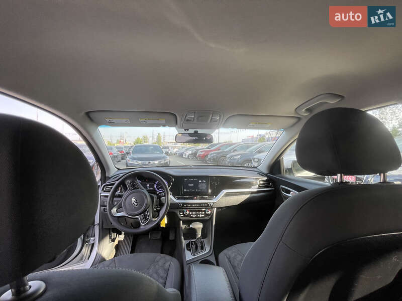 Позашляховик / Кросовер Kia Niro 2020 в Львові