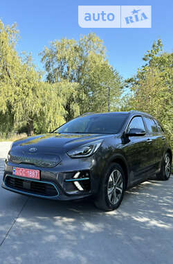 Внедорожник / Кроссовер Kia Niro 2021 в Дрогобыче