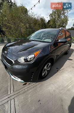 Внедорожник / Кроссовер Kia Niro 2019 в 
