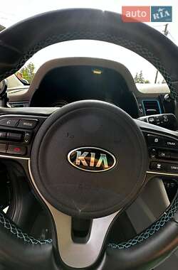 Внедорожник / Кроссовер Kia Niro 2019 в 