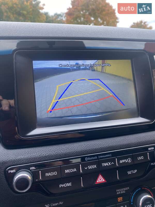 Внедорожник / Кроссовер Kia Niro 2017 в Ковеле